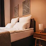 Atlas 4 Oberhausen, 3 Zimmer, Naehe Bahnhof, Westfield Centro *