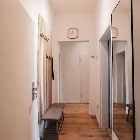 Atlas 4 Oberhausen, 3 Zimmer, Naehe Bahnhof, Westfield Centro Apartamento *