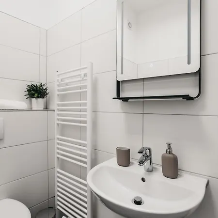 Atlas 4 Oberhausen, 3 Zimmer, Naehe Bahnhof, Westfield Centro Appartement Oberhausen (North Rhine-Westphalia)