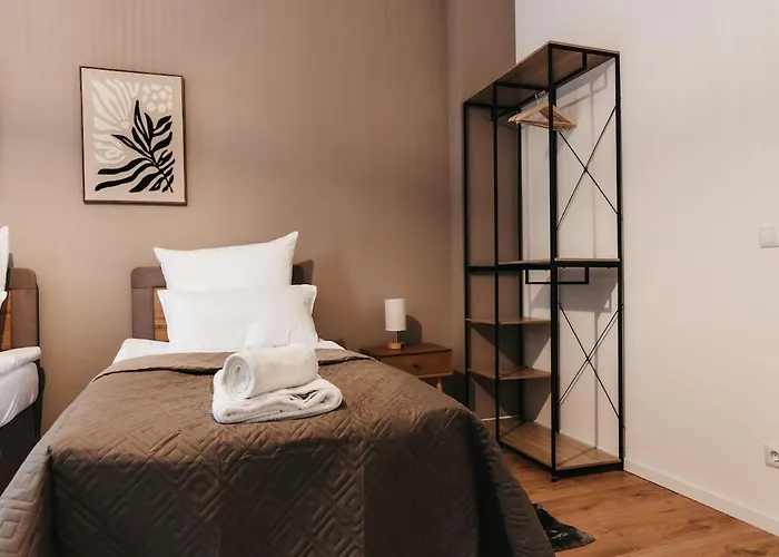 Atlas 4 Oberhausen, 3 Zimmer, Naehe Bahnhof, Westfield Centro Apartment *