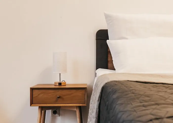 Atlas 4 Oberhausen, 3 Zimmer, Naehe Bahnhof, Westfield Centro *