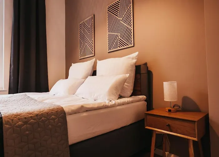 Atlas 4 Oberhausen, 3 Zimmer, Naehe Bahnhof, Westfield Centro *