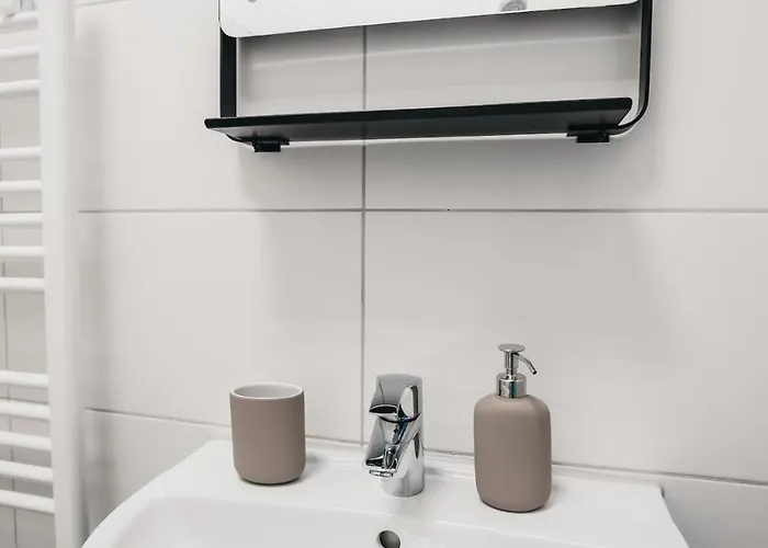 Atlas 4 Oberhausen, 3 Zimmer, Naehe Bahnhof, Westfield Centro * Oberhausen (North Rhine-Westphalia)