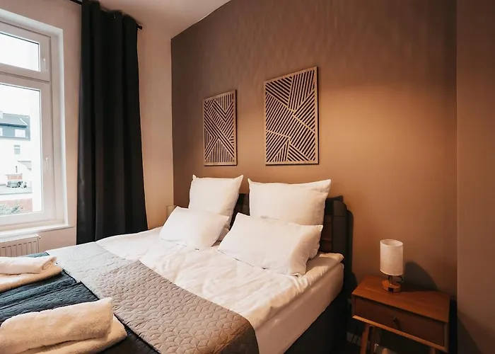 Atlas 4 Oberhausen, 3 Zimmer, Naehe Bahnhof, Westfield Centro *