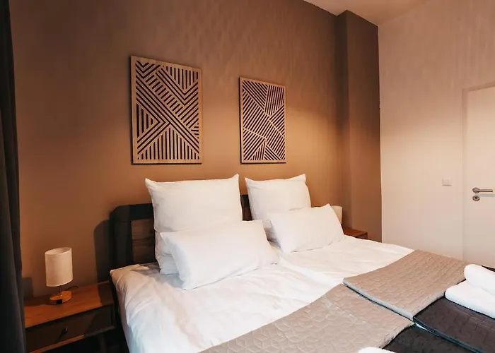 Atlas 4 Oberhausen, 3 Zimmer, Naehe Bahnhof, Westfield Centro Appartement *