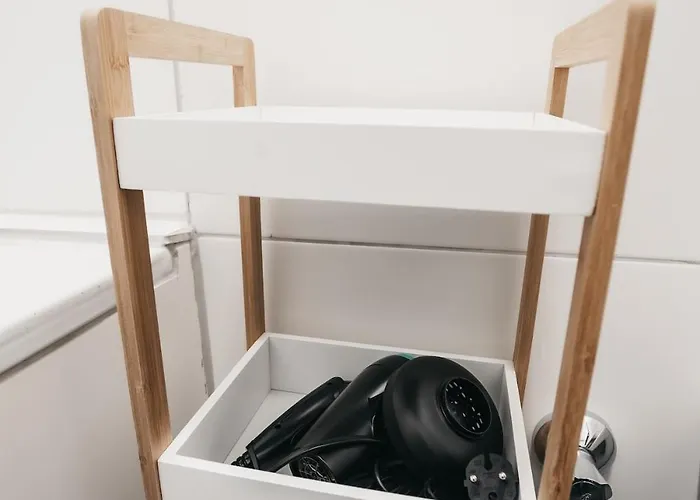 Atlas 4 Oberhausen, 3 Zimmer, Naehe Bahnhof, Westfield Centro Appartement *